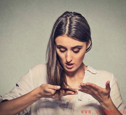 不同季节女生掉发严重的原因