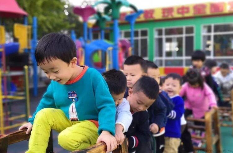 如何帮助幼儿适应幼儿园生活