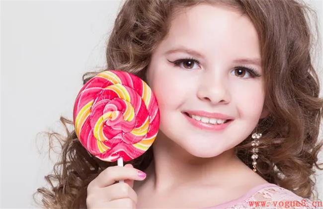 孩子吃糖多有什么危害？